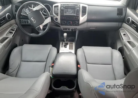 2013 Toyota Tacoma Double Cab z USA, uszkodzony, nr VIN 3TMLU4EN1DM114542